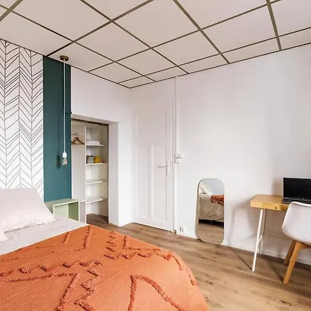 Cozy En Face De La Gare - Apartmán